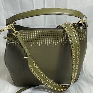 MICHAEL KORS HAYES Large Bucket Leather Shoulder Bag, Green